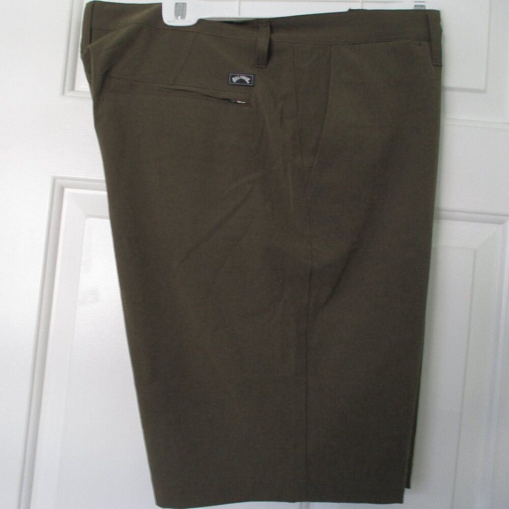 Billabong Mens Olive Hybrid Crossfire Submersibles Short Pant NWOT 36W-38W*
